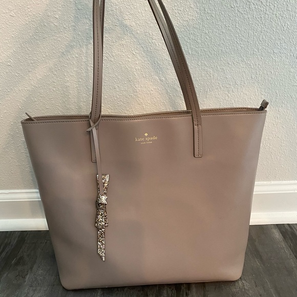 kate spade tote purse